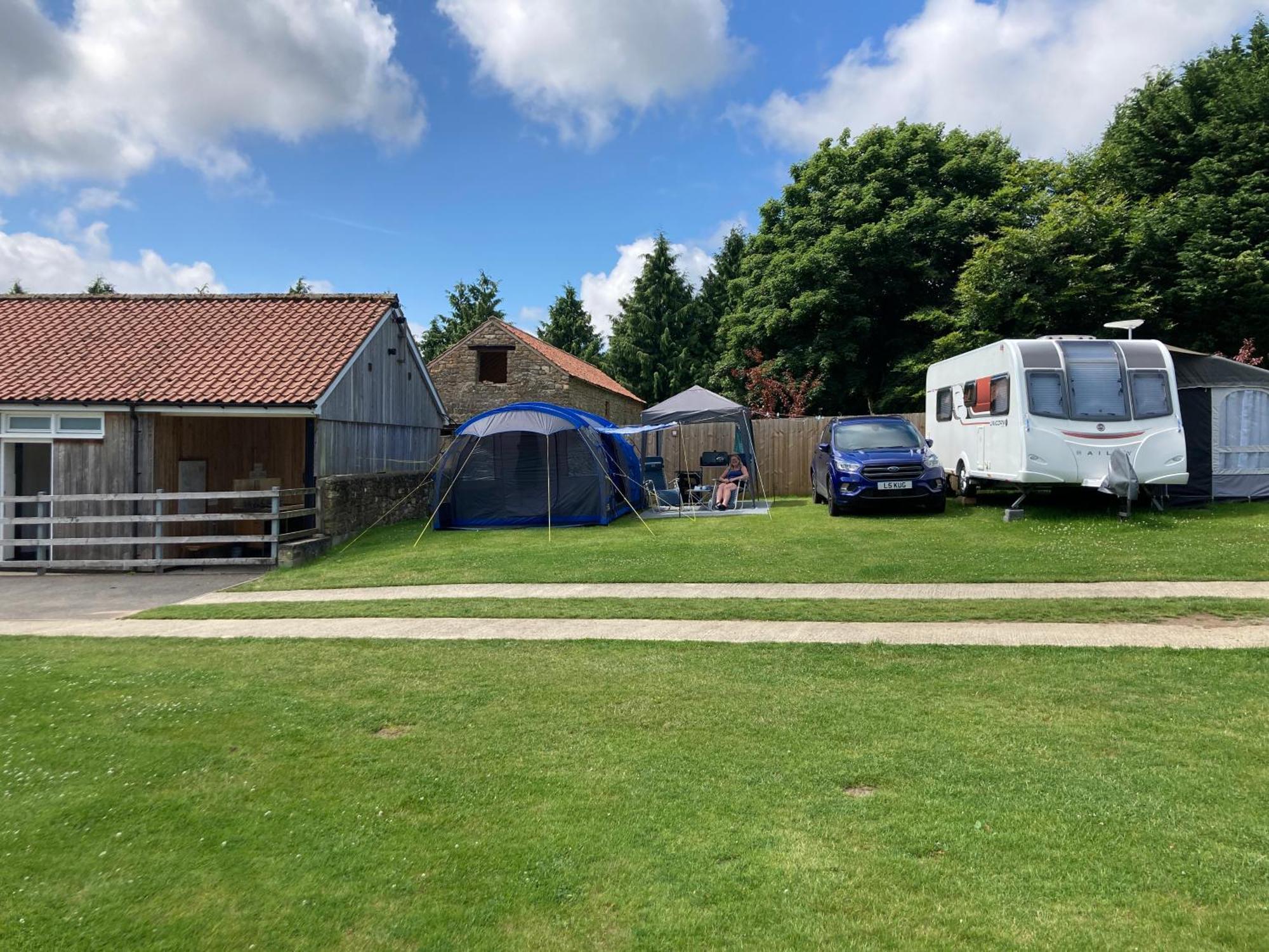 Hotel Bank Top Camping-North York Moors With Pitches For Caravans, Camper Vans And Tents Pickering Esterno foto
