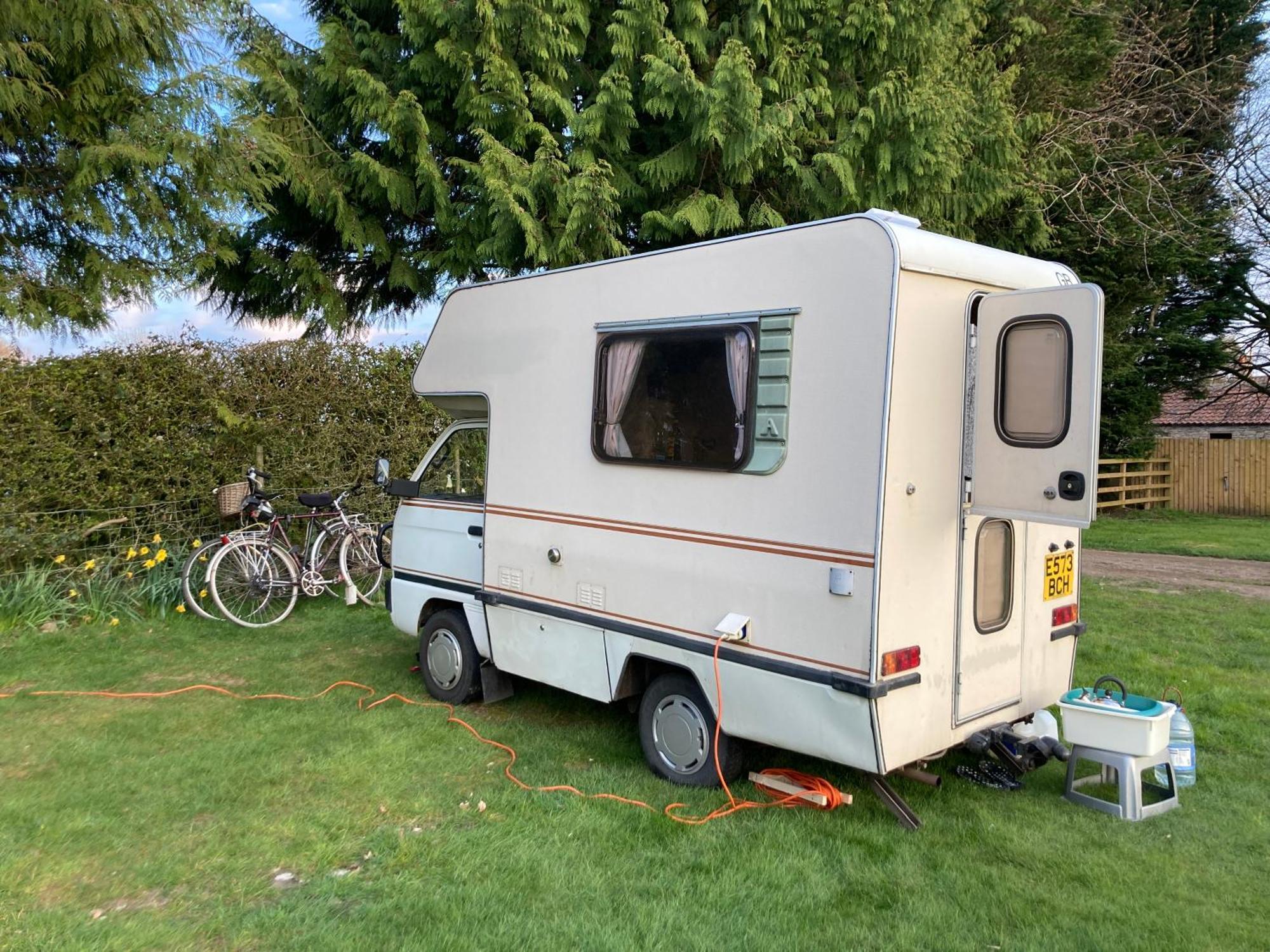 Hotel Bank Top Camping-North York Moors With Pitches For Caravans, Camper Vans And Tents Pickering Esterno foto