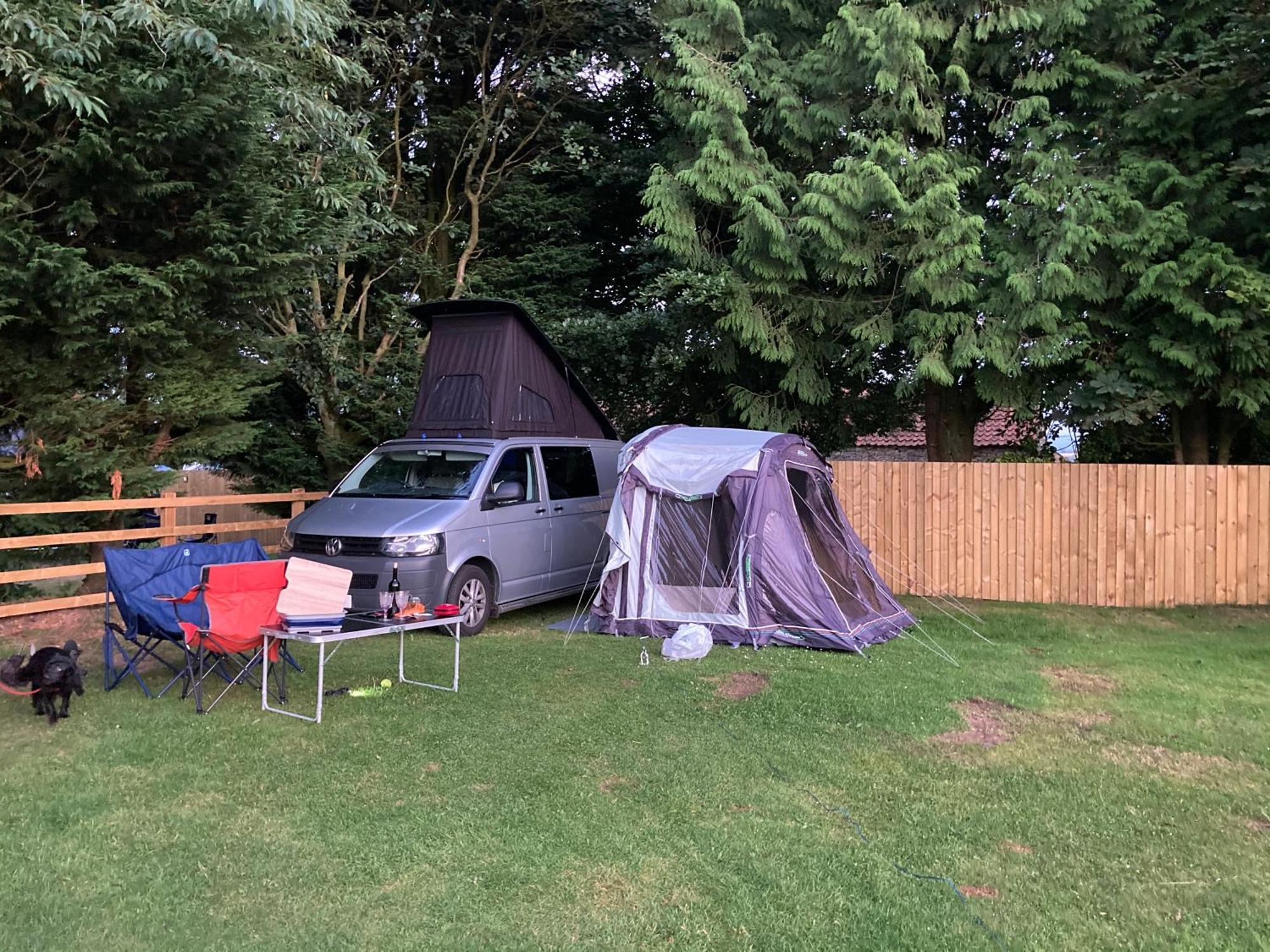 Hotel Bank Top Camping-North York Moors With Pitches For Caravans, Camper Vans And Tents Pickering Esterno foto