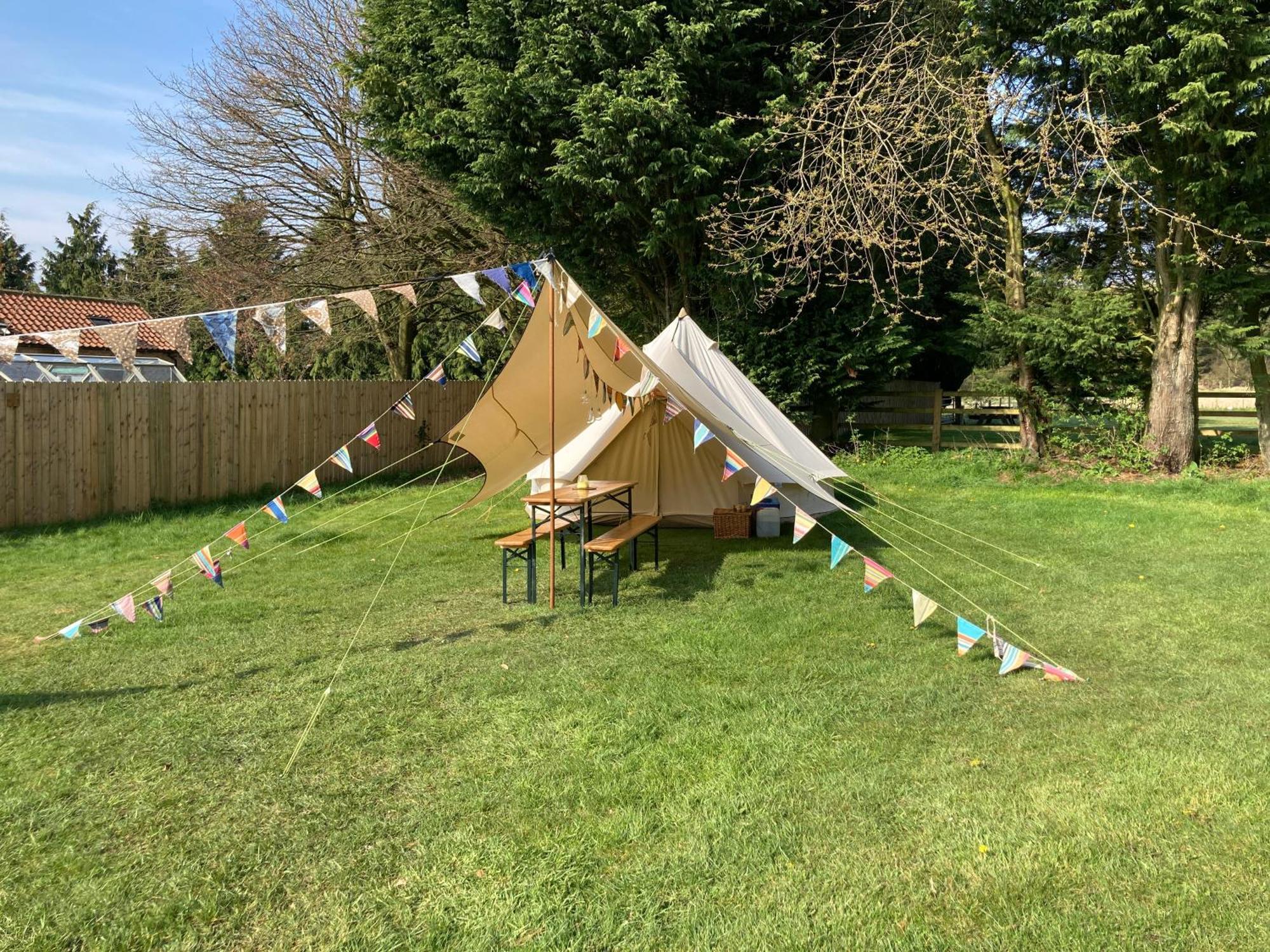 Hotel Bank Top Camping-North York Moors With Pitches For Caravans, Camper Vans And Tents Pickering Esterno foto